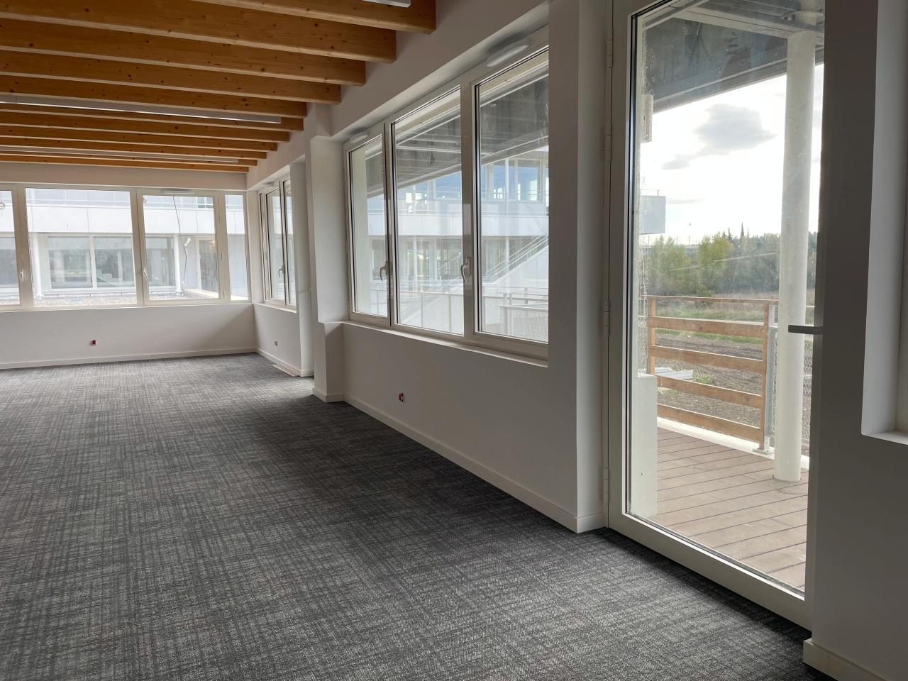 Bureau Ventabren 1053m² Location bureau OLBUR2313993 18